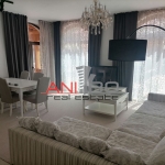 Дава се под наем Тристаен апартамент в к.к. Св.Св. Константин и Елена - 100 кв.м за 1300 € - Снимка #1