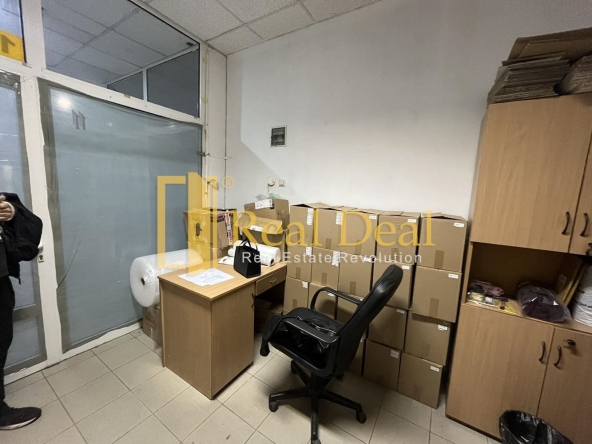 Офис в София, Младост 2 - 14 кв.м за 1136 €/кв.м - Снимка #1