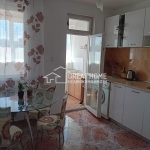 Дава се под наем Тристаен апартамент в Търговище, Център - 76 кв.м за 255 € - Снимка #1