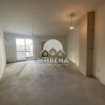 Тристаен апартамент в Варна, Операта - 101 кв.м за 2377 €/кв.м - Снимка #1