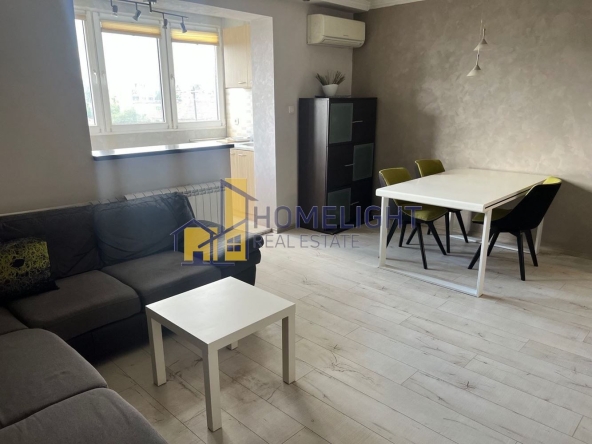 Тристаен апартамент в София, Зона Б-18 - 84 кв.м за 2715 €/кв.м - Снимка #1