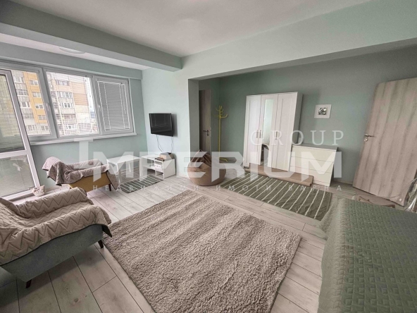 Дава се под наем Двустаен апартамент в Варна, ХЕИ - 55 кв.м за 357 € - Снимка #1