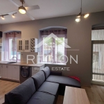 Дава се под наем Етаж от къща в Варна, Център - 120 кв.м за 800 € - Снимка #1