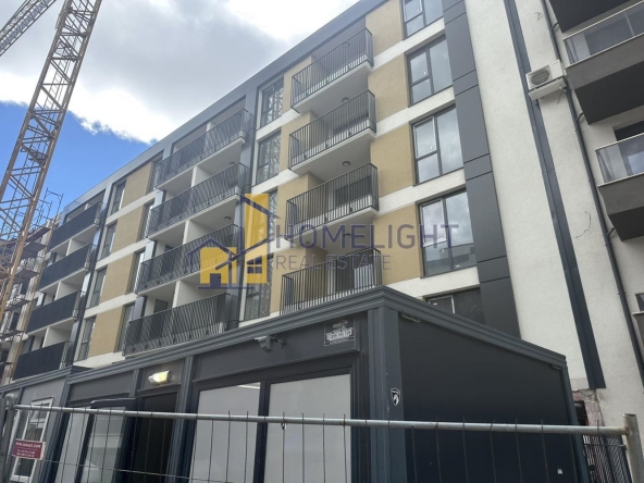 Тристаен апартамент в София, Малинова долина - 110 кв.м за 2150 €/кв.м - Снимка #1