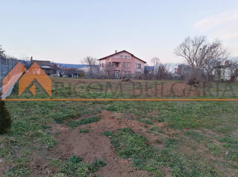 Парцел в Варна, м-т Траката - 1064 кв.м за 176 €/кв.м - Снимка #1