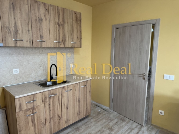 Дава се под наем Двустаен апартамент в София, Център - 67 кв.м за 625 € - Снимка #1