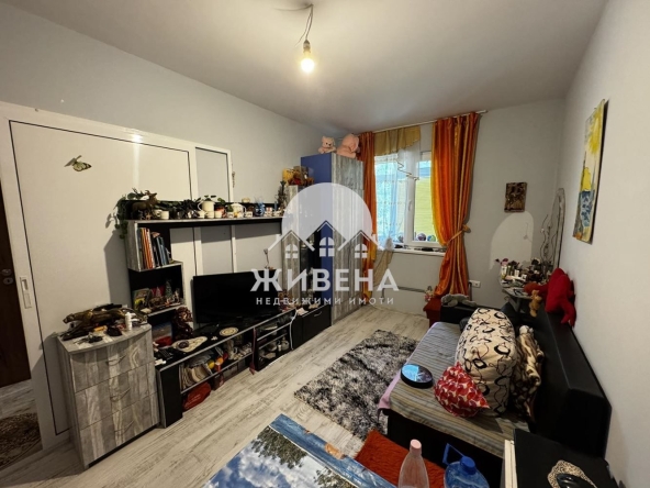 Двустаен апартамент в Добрич, Център - 45 кв.м за 1689 €/кв.м - Снимка #1