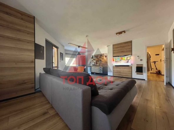 Тристаен апартамент в Варна, Възраждане 4 - 133 кв.м за 1918 €/кв.м - Снимка #1