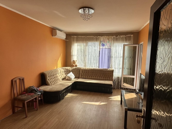 Тристаен апартамент в София, Ботунец - 101 кв.м за 822 €/кв.м - Снимка #1