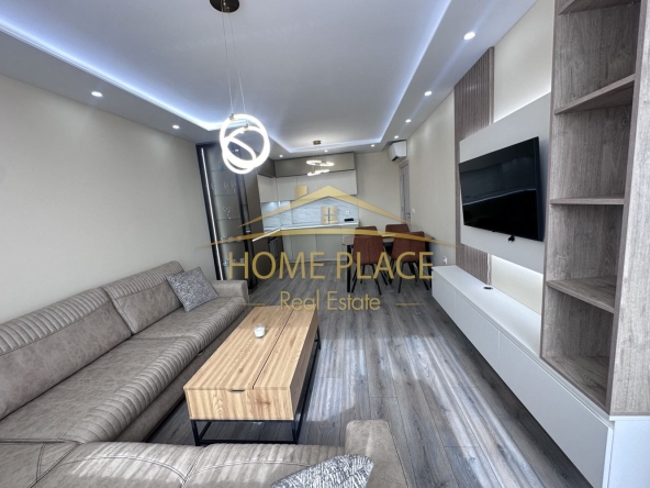 Дава се под наем Двустаен апартамент в Варна, Победа - 65 кв.м за 663 € - Снимка #1