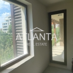 Тристаен апартамент в к.к. Св.Св. Константин и Елена - 77 кв.м за 3897 €/кв.м - Снимка #1