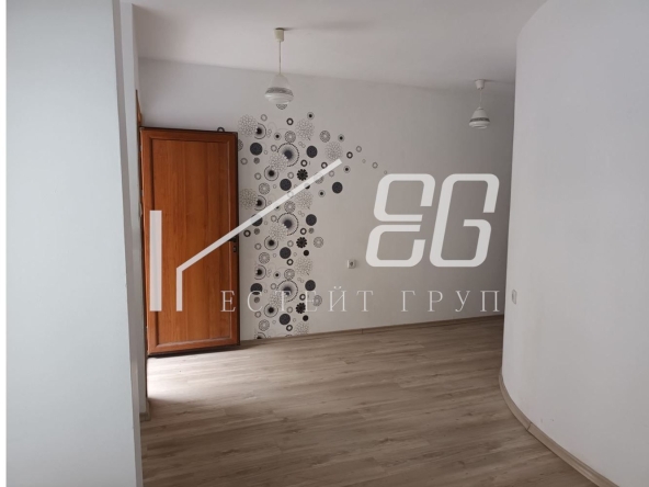 Дава се под наем Офис в Варна, Лятно кино Тракия - 18 кв.м за 196.35 € - Снимка #1