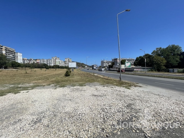 Парцел в Варна, Възраждане 3 - 555 кв.м за 206 €/кв.м - Снимка #1
