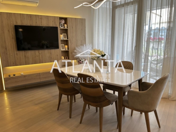 Дава се под наем Мезонет в Варна, м-т Евксиноград - 180 кв.м за 2000 € - Снимка #1