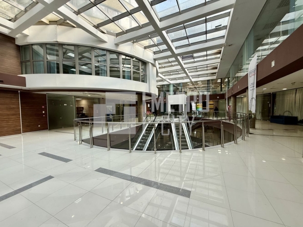 Офис в София, Младост 3 - 155 кв.м за 1600 €/кв.м - Снимка #1