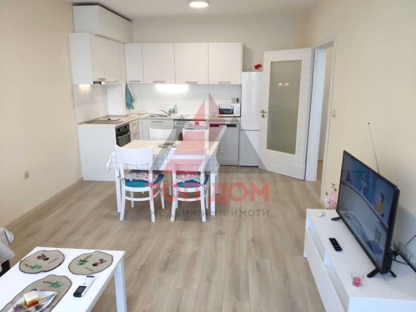 Дава се под наем Двустаен апартамент в Варна, Аспарухово - 71 кв.м за 650 € - Снимка #1