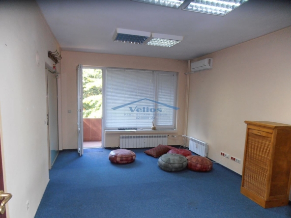 Дава се под наем Офис в София, Лозенец - 90 кв.м за 800 € - Снимка #1
