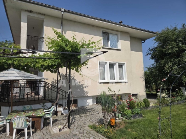 Къща в с. Могила, Област Стара Загора - 360 кв.м за 716 €/кв.м - Снимка #1