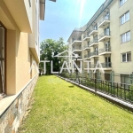 Двустаен апартамент в к.к. Св.Св. Константин и Елена - 62 кв.м за 2429 €/кв.м - Снимка #1