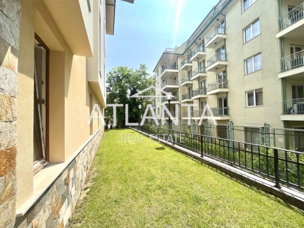 Двустаен апартамент в к.к. Св.Св. Константин и Елена - 62 кв.м за 2429 €/кв.м - Снимка #1