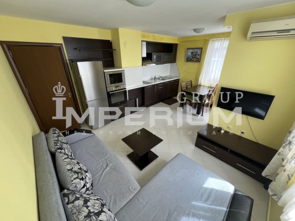 Двустаен апартамент в Варна, м-т Траката - 60 кв.м за 8 €/кв.м - Снимка #1