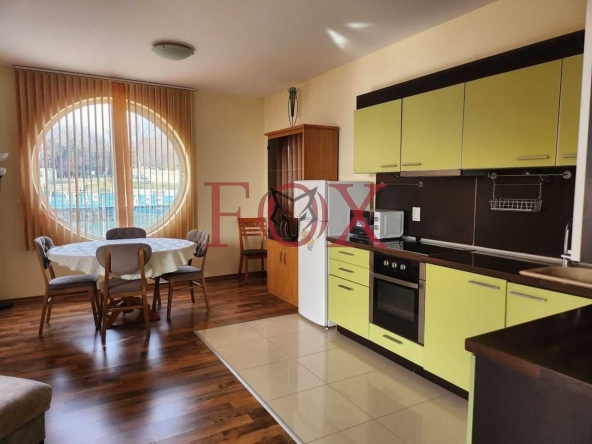 Дава се под наем Тристаен апартамент в Варна, Морска градина - 120 кв.м за 1000 € - Снимка #1