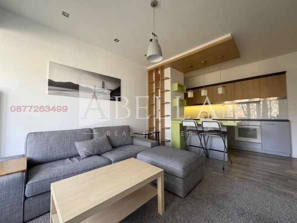 Дава се под наем Тристаен апартамент в София, Изток - 65 кв.м за 765 € - Снимка #1