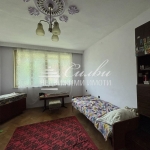 Дава се под наем Тристаен апартамент в Шумен, 2-ри корпус - 100 кв.м за 306 € - Снимка #1