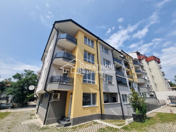 Дава се под наем Гараж / Паркомясто в Търговище, Изток 1 - 15 кв.м за 9180 € - Снимка #1