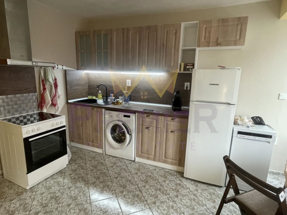 Дава се под наем Двустаен апартамент в Варна, Зимно кино Тракия - 60 кв.м за 510 € - Снимка #1