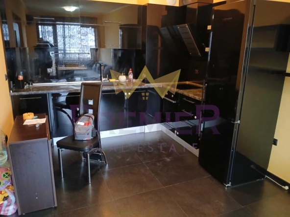 Дава се под наем Двустаен апартамент в Варна, Възраждане 1 - 64 кв.м за 408 € - Снимка #1