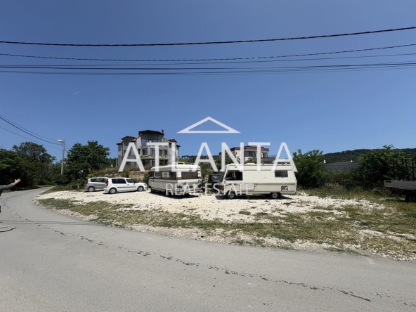 Парцел в Варна, Изгрев - 659 кв.м за 334 €/кв.м - Снимка #1