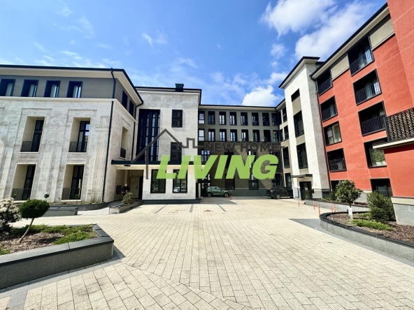 Многостаен апартамент в Пловдив, Център - 350 кв.м за 2143 €/кв.м - Снимка #1