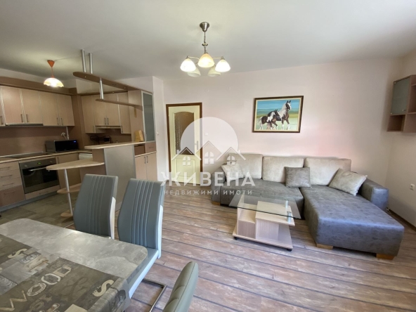 Дава се под наем Тристаен апартамент в Варна, Левски - 82 кв.м за 665 € - Снимка #1