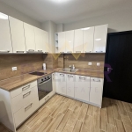 Дава се под наем Двустаен апартамент в Варна, Колхозен пазар - 65 кв.м за 510 € - Снимка #1