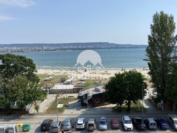 Тристаен апартамент в Варна, Аспарухово - 197 кв.м за 1117 €/кв.м - Снимка #1