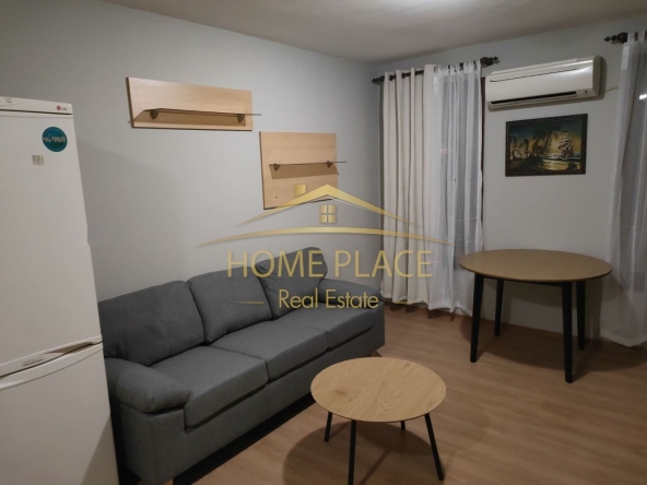 Дава се под наем Двустаен апартамент в Варна, Лятно кино Тракия - 65 кв.м за 382.5 € - Снимка #1