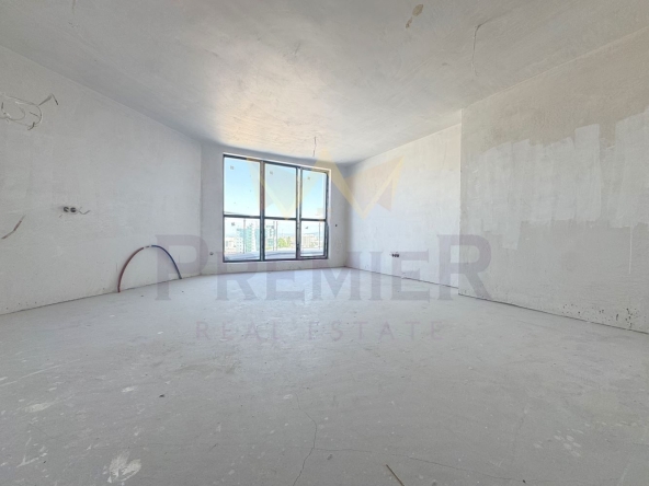 Четиристаен апартамент в София, Полигона - 224 кв.м за 1563 €/кв.м - Снимка #1