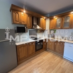 Дава се под наем Тристаен апартамент в Варна, Левски - 105 кв.м за 612 € - Снимка #1