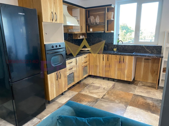 Дава се под наем Къща в Варна, м-т Боровец - север - 285 кв.м за 2295 € - Снимка #1