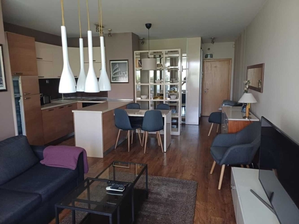 Дава се под наем Двустаен апартамент в София, Център - 65 кв.м за 700 € - Снимка #1