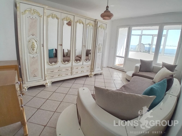 Дава се под наем Тристаен апартамент в Варна, Автогара - 75 кв.м за 350 € - Снимка #1