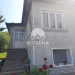 Къща в с. Старо Оряхово, Област Варна - 200 кв.м за 445 €/кв.м - Снимка #1