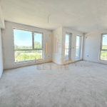 Тристаен апартамент в Варна, Левски - 88 кв.м за 2046 €/кв.м - Снимка #1