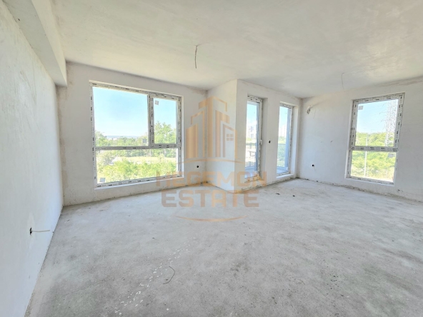 Тристаен апартамент в Варна, Левски - 88 кв.м за 2046 €/кв.м - Снимка #1