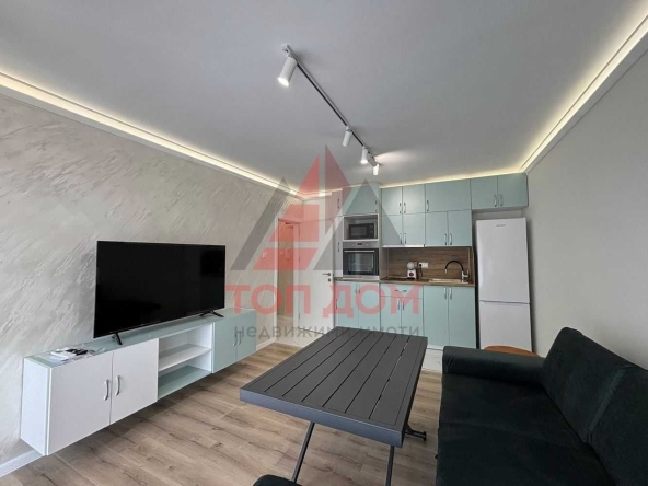 Дава се под наем Двустаен апартамент в Варна, Чайка - 70 кв.м за 637.5 € - Снимка #1