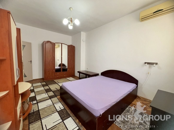 Дава се под наем Двустаен апартамент в Варна, Център - 42 кв.м за 433.5 € - Снимка #1