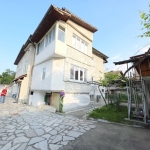 Къща в Велинград - 333 кв.м за 467 €/кв.м - Снимка #1