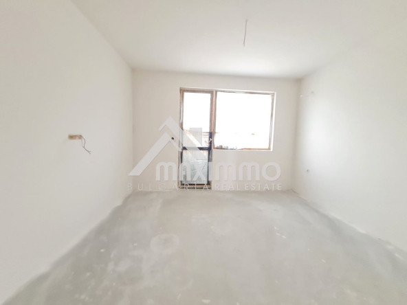 Тристаен апартамент в Варна, Левски - 97 кв.м за 1650 €/кв.м - Снимка #1