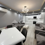 Двустаен апартамент в Шумен, Добруджански - 62 кв.м за 2016 €/кв.м - Снимка #1